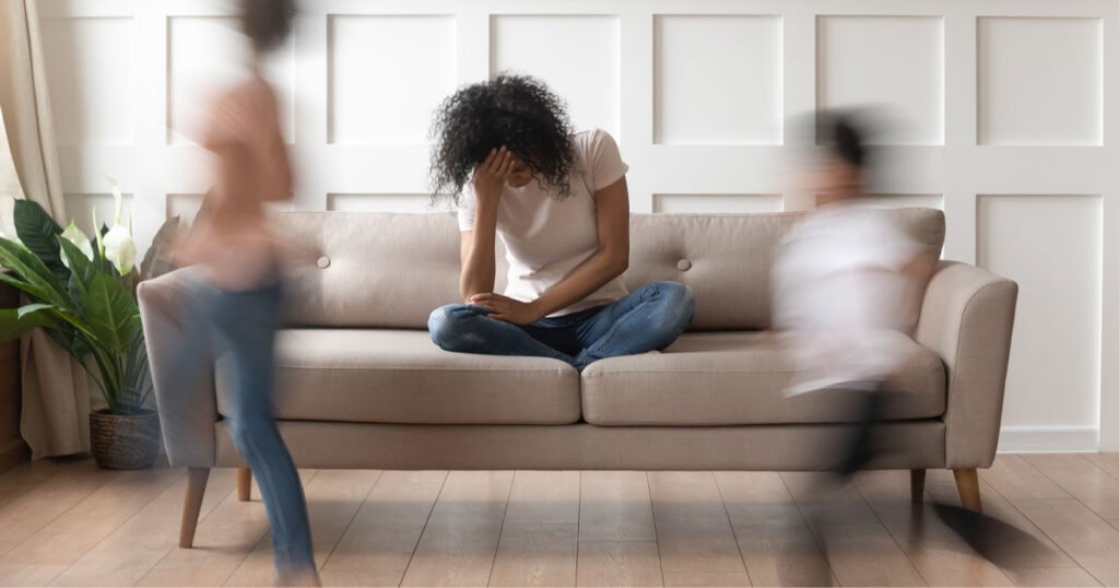 Cansaço emocional na parentalidade atípica.