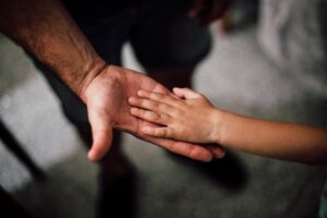 Julgamento social e parentalidade atípica.